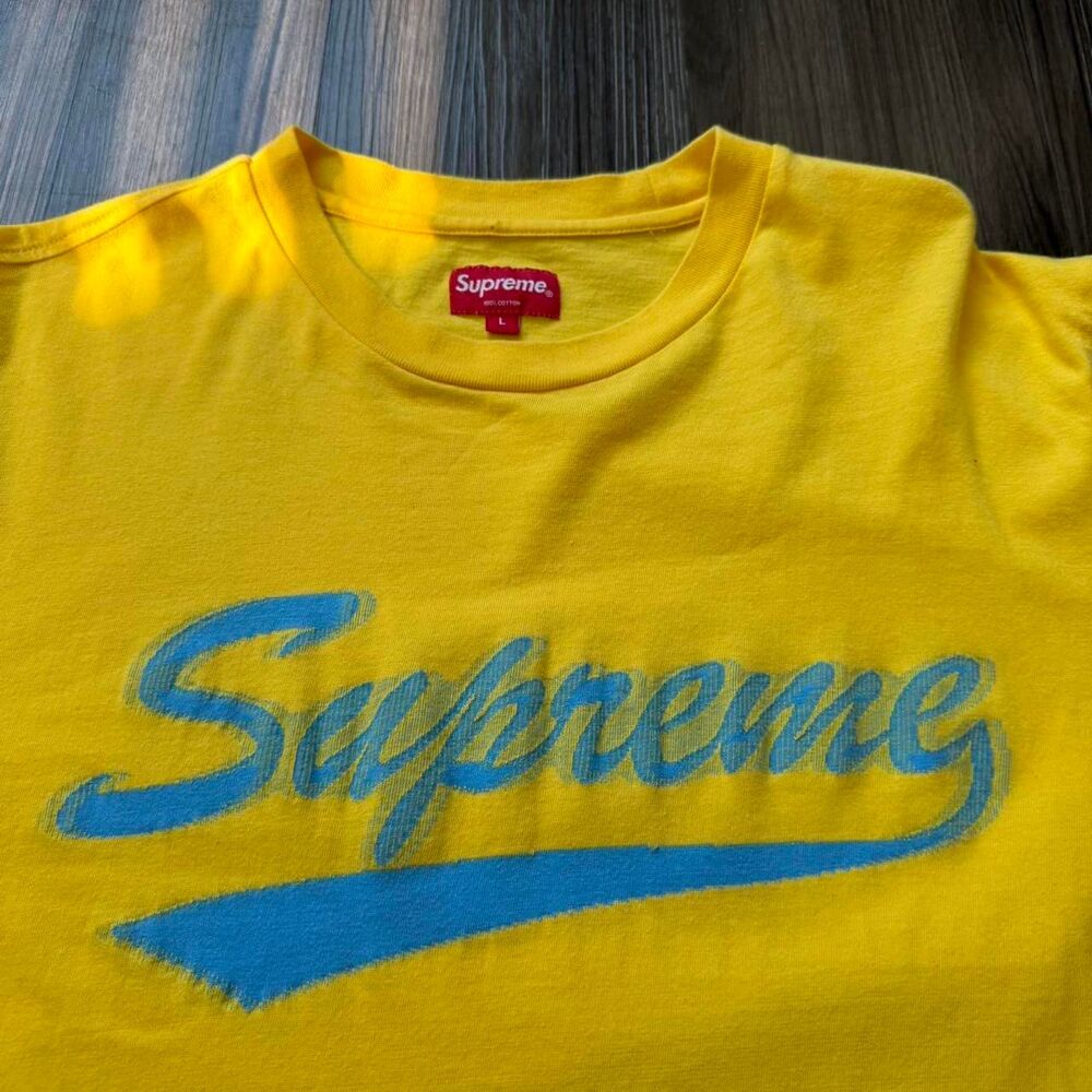Supreme Streetwear Sick Y2K Vibes Skater Hype Intarsia Tee Size Large Yellow
